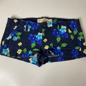 Flower shorts